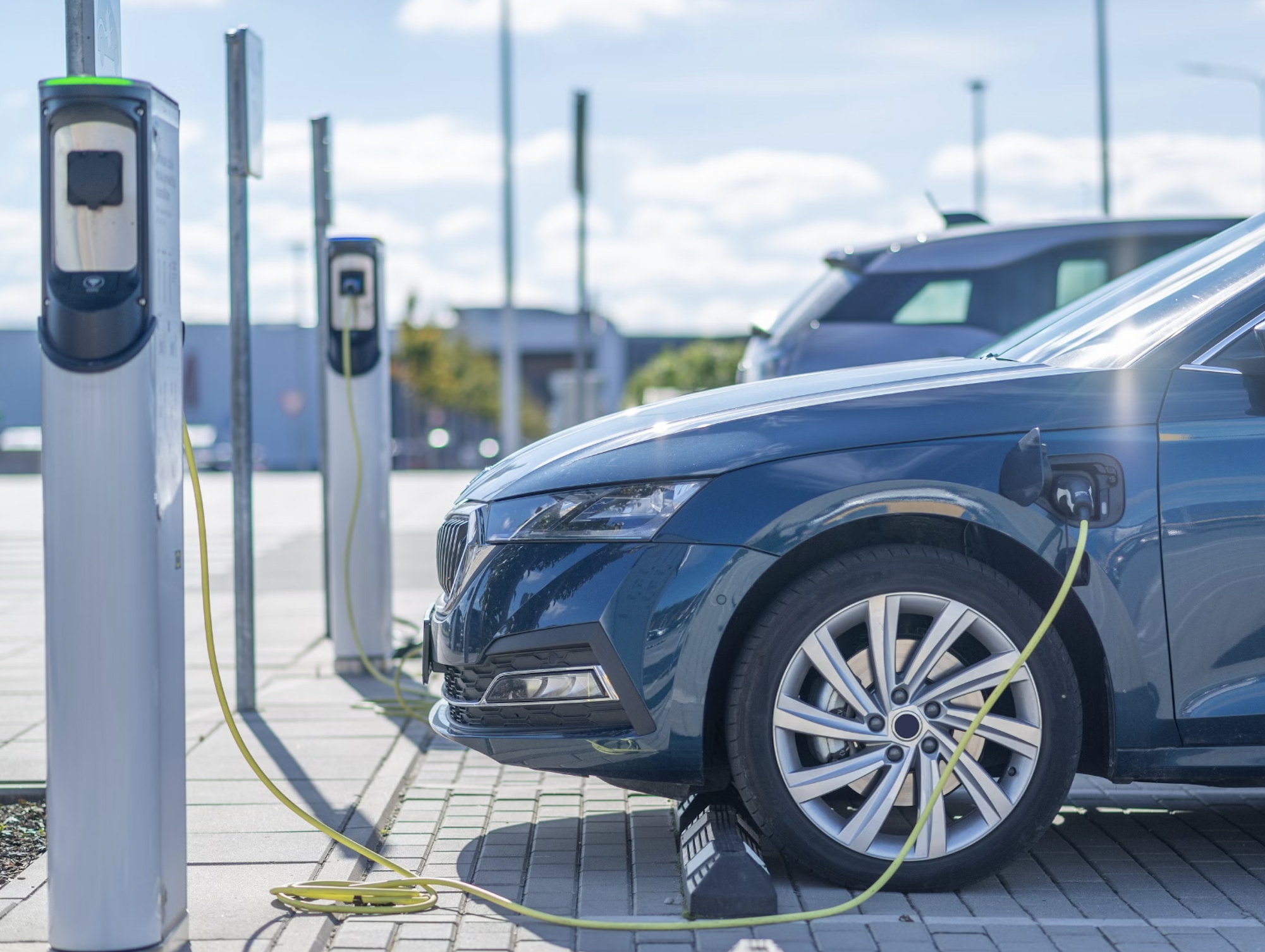 EV Charging Station Tracker